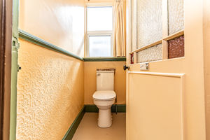 .- click for photo gallery